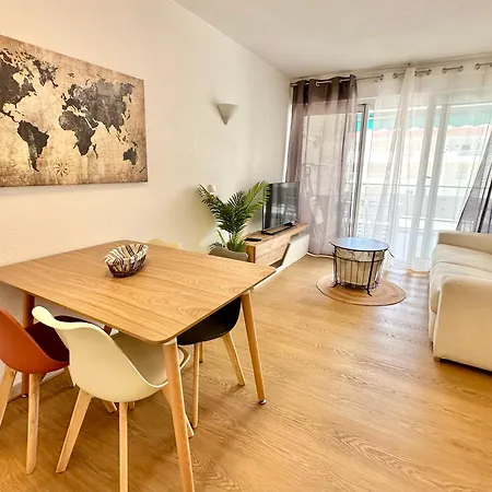 Apartment Au Coeur D'antibes - Clim, Piscine Et Parking *